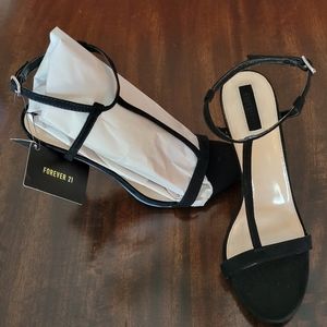 Forever 21 Black Heels NWT Size 9